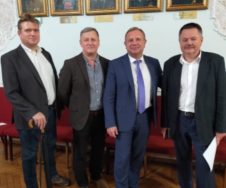 Ведущий врач-онколог холдинга «СМ-Клиника», врач-гематолог, д.м.н., профессор Александр Павлович Серяков принял участие в научно-практической конференции "Инновации в гематологии"