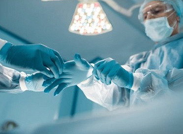 Хирурги «СМ-Клиника» впервые применили метод лечения опухолевого поражения HIPEC