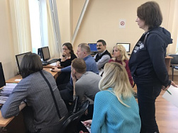 Обучение врачей работе с электронной версией ведения пациентов